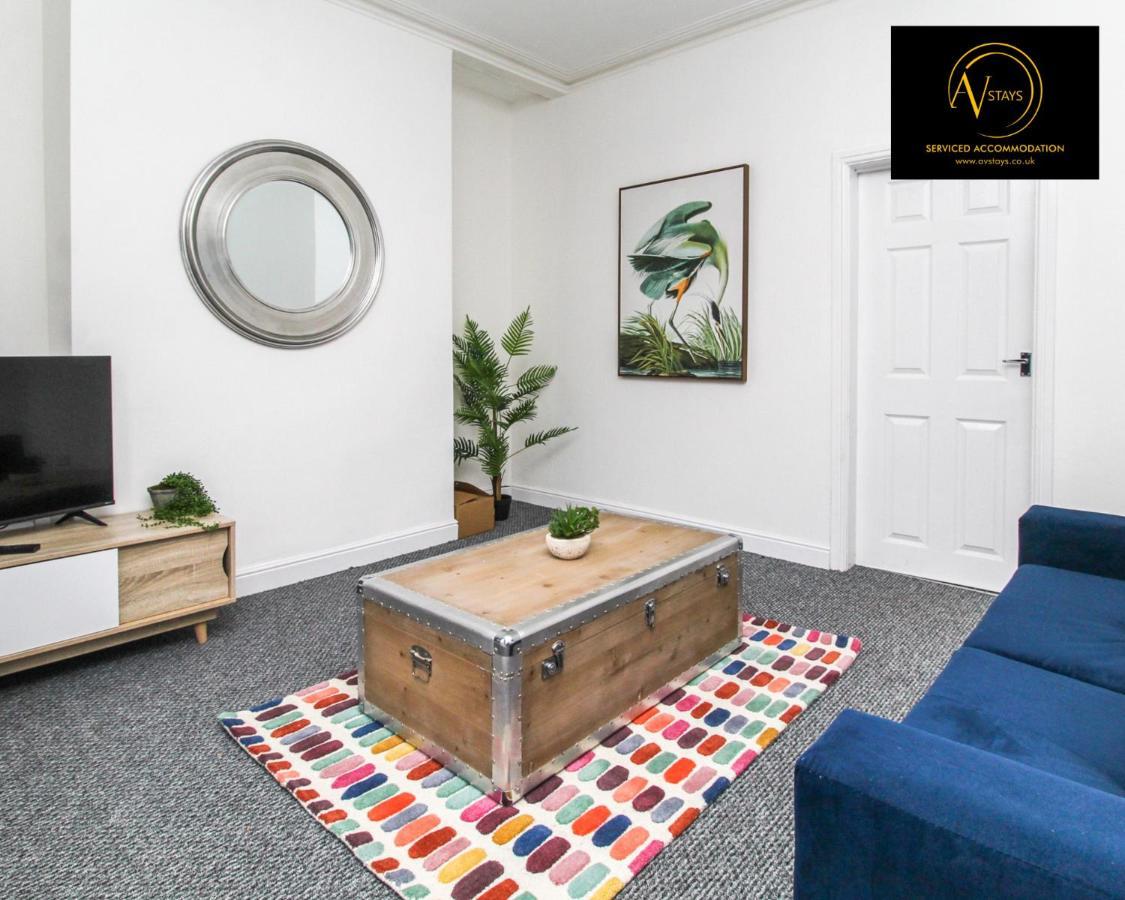 Modern House By Av Stays Short Lets & Serviced Accommodation St Helens St Helens (Merseyside) Exterior foto